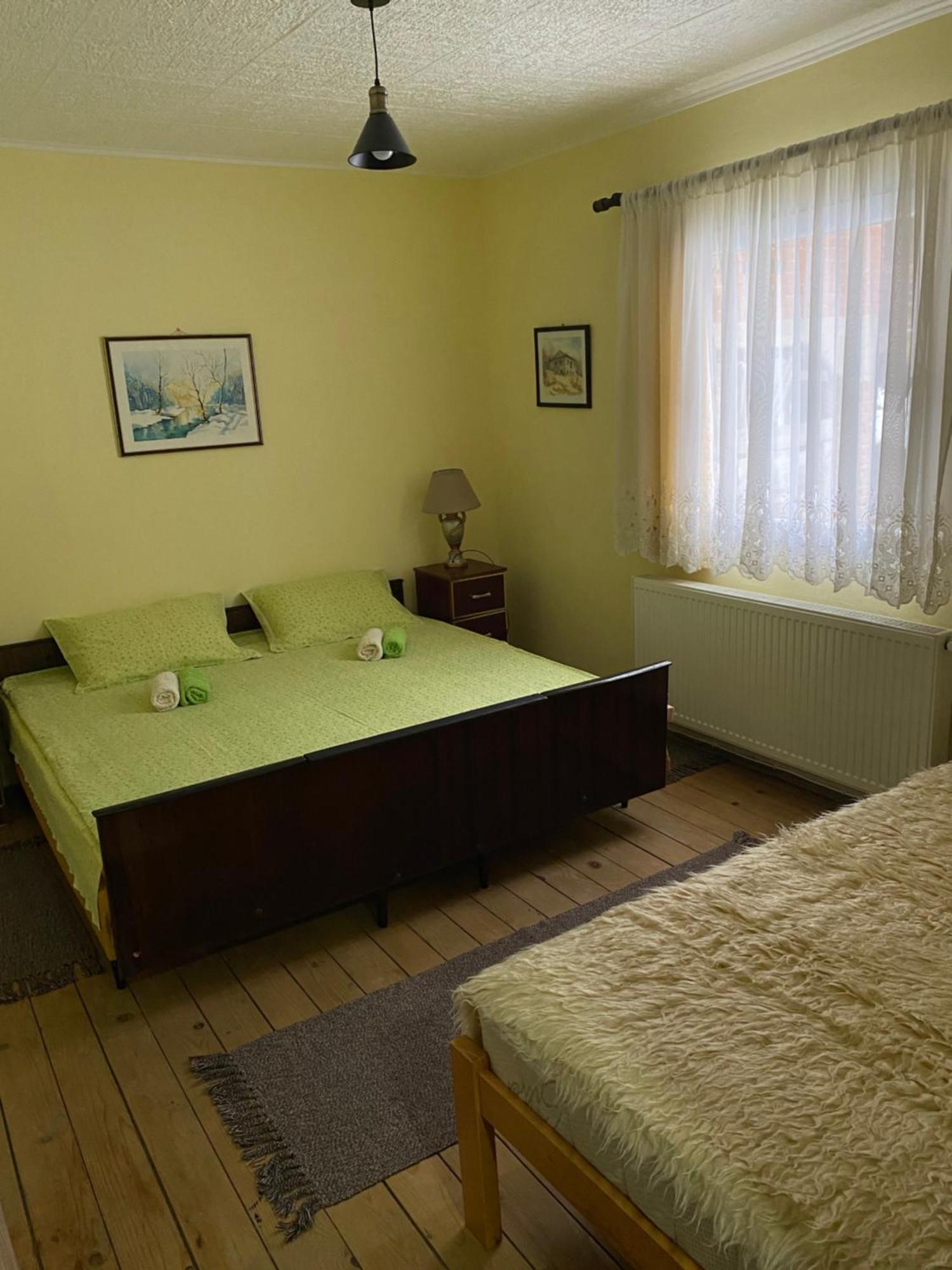 Apartamento Seosko Turisticko Domacinstvo Stanisic Kalna Exterior foto